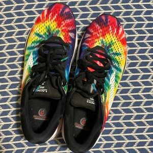 Brooks launch 5 tie dye